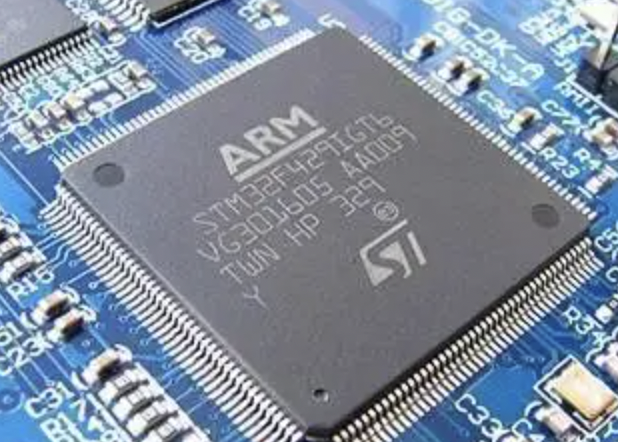 Introducing: STMicroelectronics Cortex-M7 Core STM32 F7 Family of Microcontrollers
